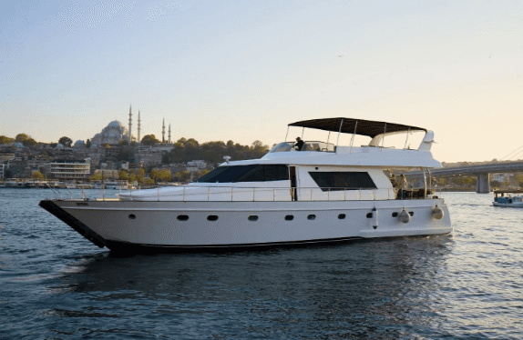 Boğaz’da VIP Deneyim: Konfor, Lüks ve Özgürlük