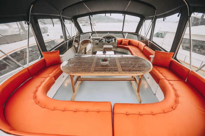 Kiralık 18 Metre Özel Yapım Motoryat