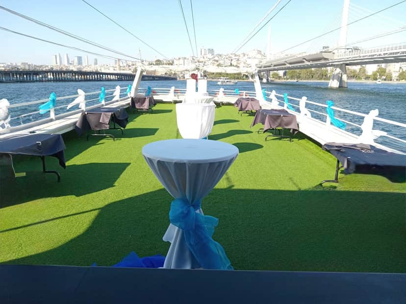 170 Kişilik Kiralık Davet Teknesi