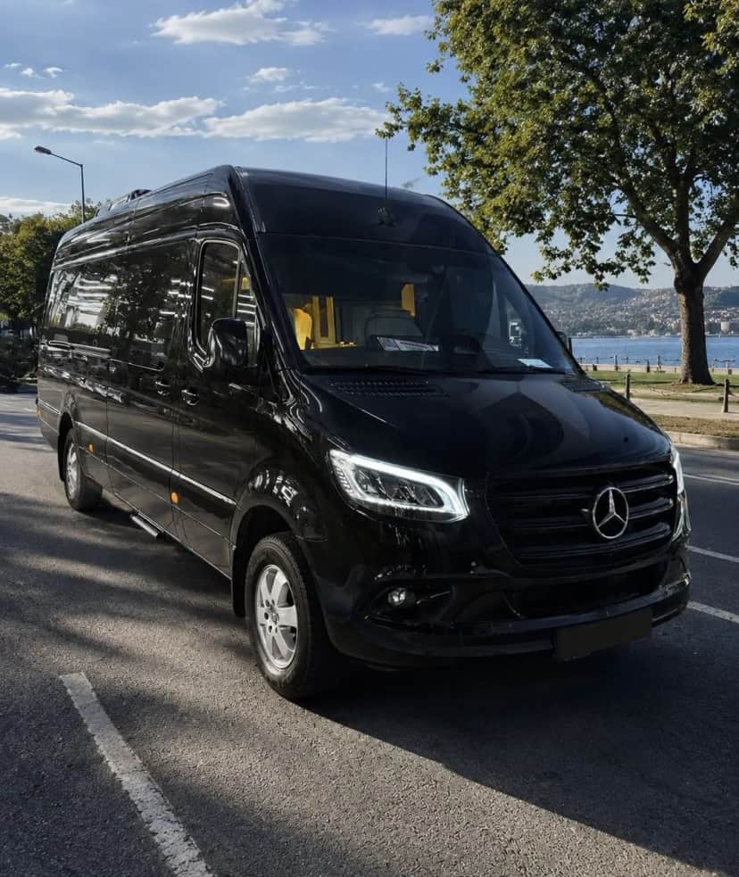 Mercedes Sprinter VIP Limuzin 8+1