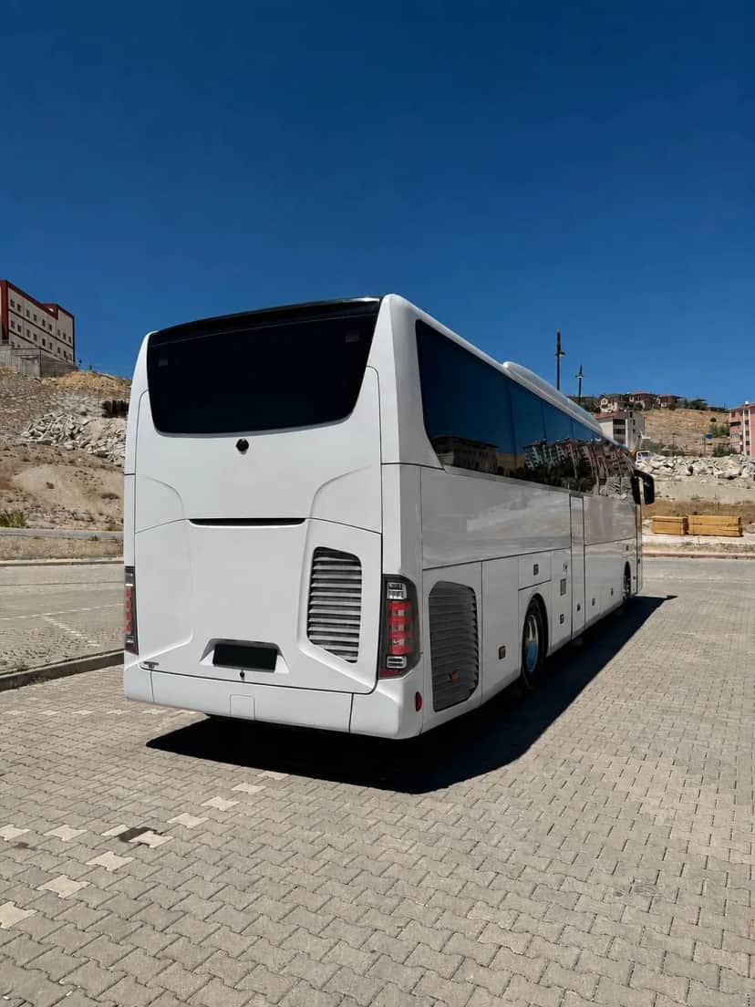 Mercedes-Benz Tourismo 50+1 | Şoförlü Otobüs Kiralama İstanbul
