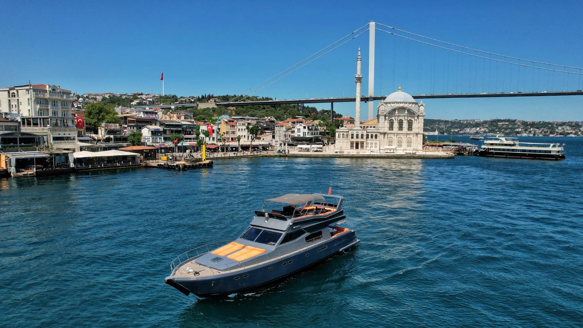 Custom 21m Motor Yacht for Rent on the Bosphorus