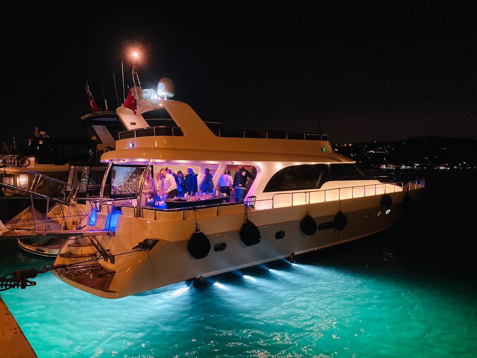 Luxury Party-Equipped 23m Yacht Charter on the Istanbul Bosphorus