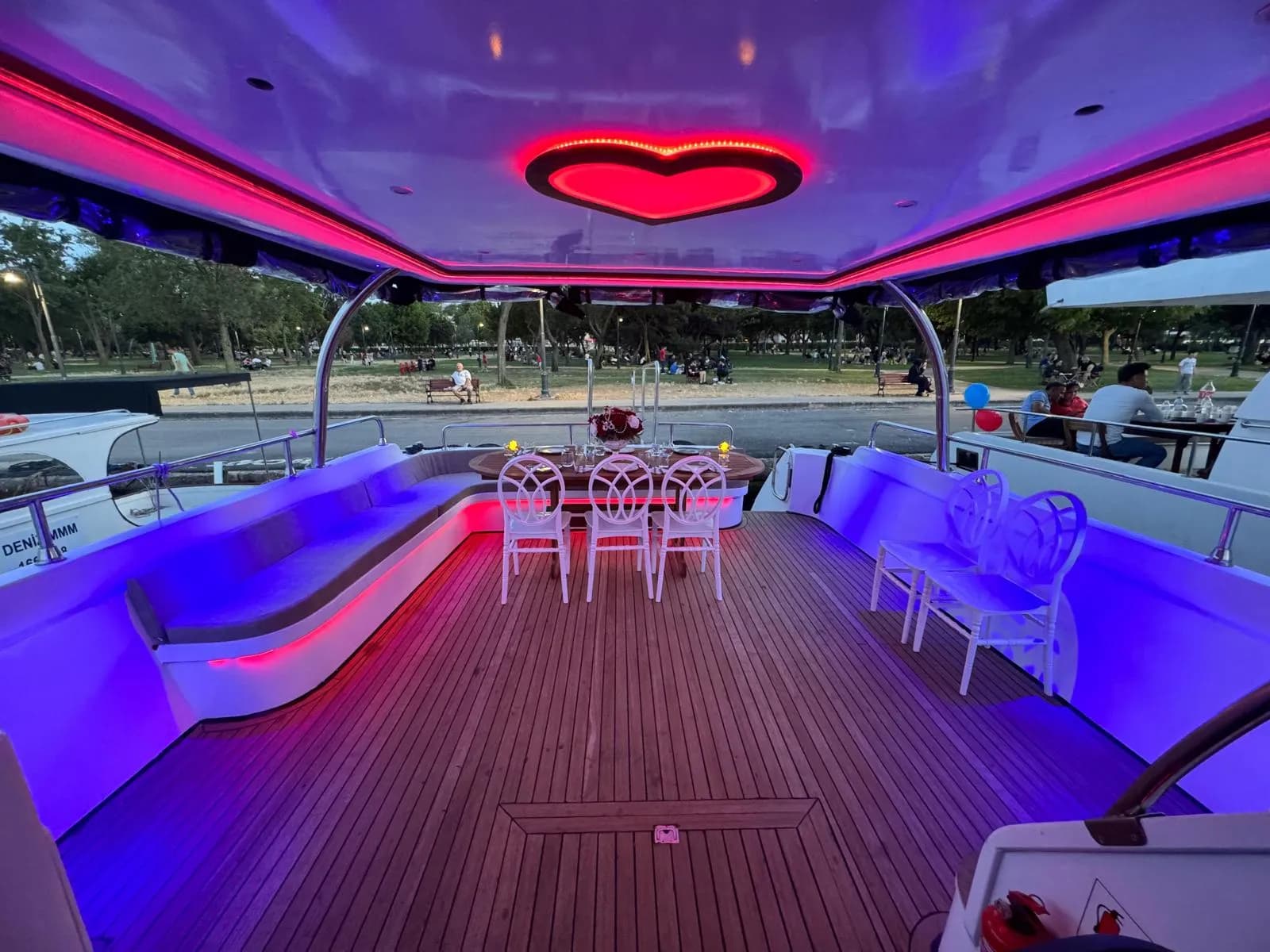 Luxury Motor Yacht Rental for 23 People