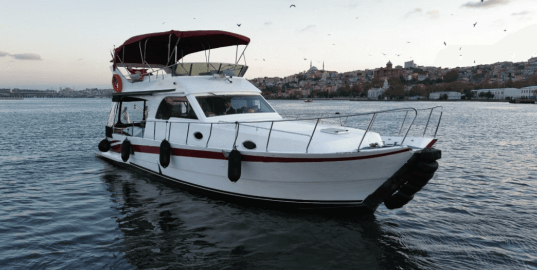 Rental 14M Custom Luxury Motor Yacht