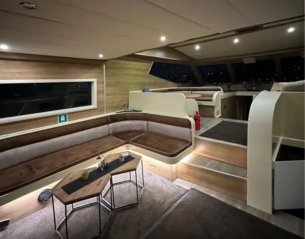 Luxury Yacht Charter on the Bosphorus