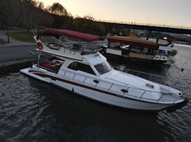 Rental 14M Custom Luxury Motor Yacht