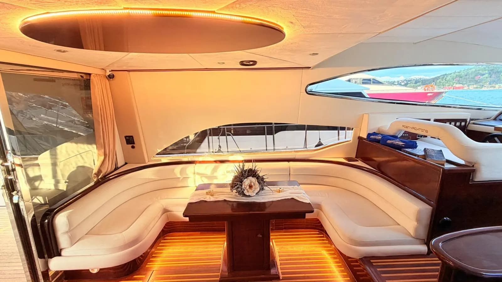 Luxury and Comfortable Private Yacht Charter Experience