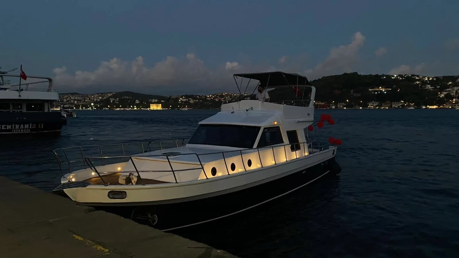 Peaceful and Private Yacht Charter Experience