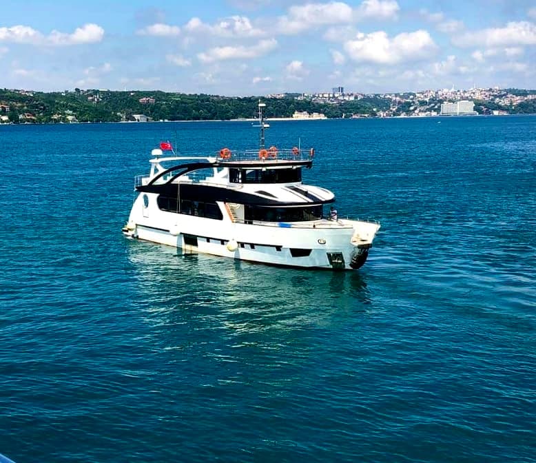 Bosphorus Boat Rental for 50 People
