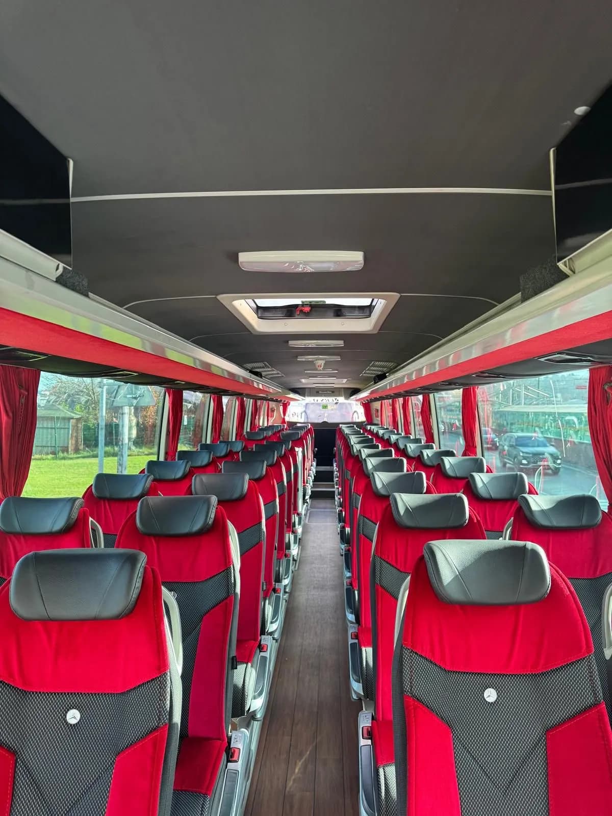 Mercedes-Benz Tourismo 50+1 | Şoförlü Otobüs Kiralama İstanbul