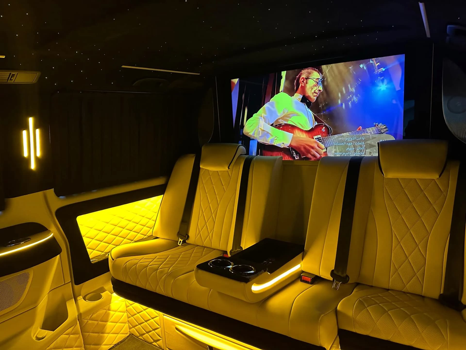 VIP Mercedes Vito 4+1 | Maybach Görünümlü Şoförlü Araç İstanbul