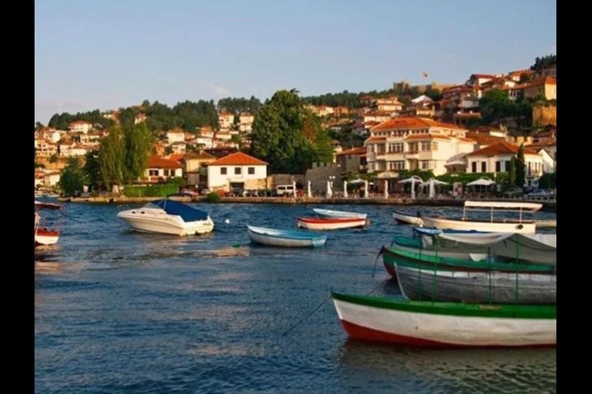 9 Ülke Büyük Balkan Turu, Otobüs ile 8 Gün