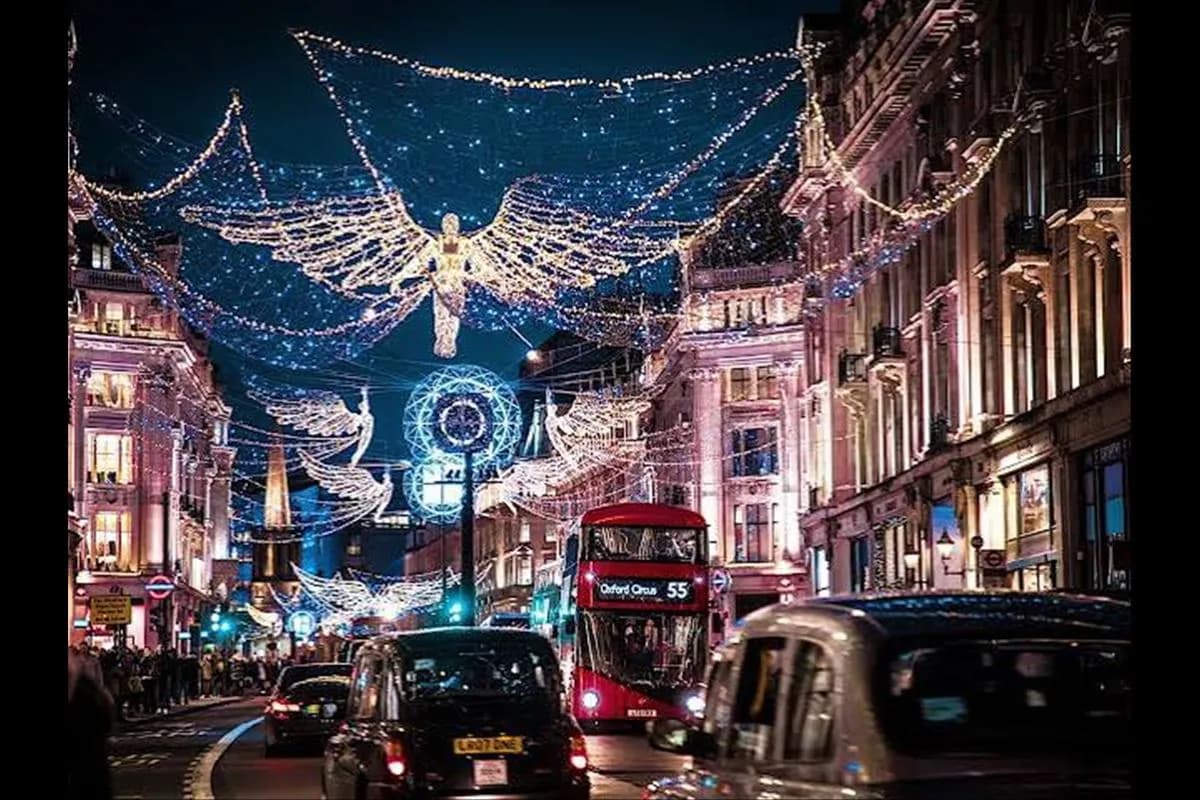 Grand Noel Zamanı Londra Liverpool Turu AJet ile Ekstra Turlar Dahil / 4 Gece Otel Konaklamalı / İstanbul Çıkışlı