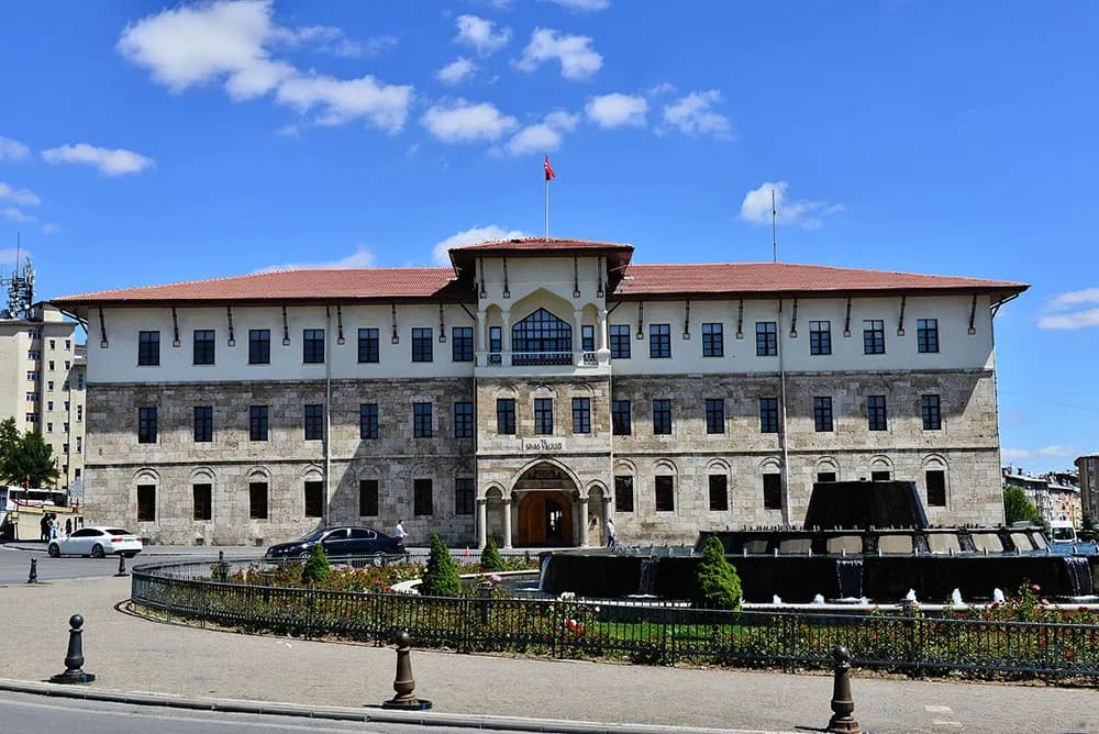 6 Günlük Doğu Anadolu Turu, Uçaklı ve 5 Gece Otel Konaklamalı