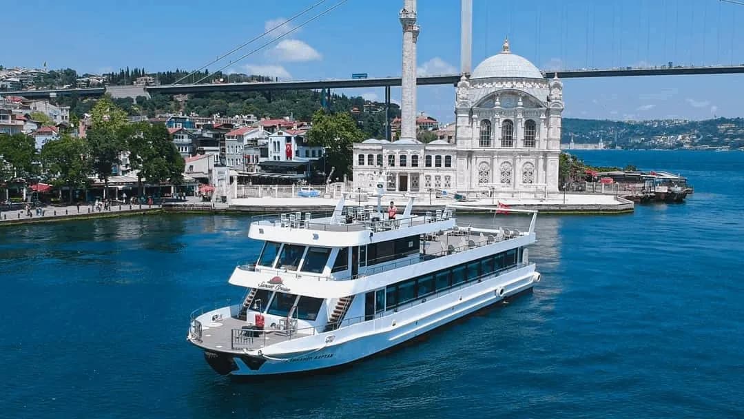İstanbul Pierre Loti, Eyüp ve Balat Turu: Teleferik ve Boğaz Tekne Gezisi