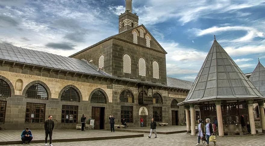 4 Günlük Gap Turu, Uçaklı ve 3 Gece Otel Konaklamalı