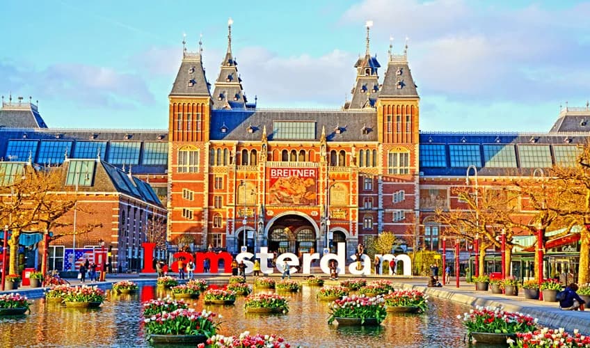 Amsterdam Turu, Pegasus ile 4 Günlük