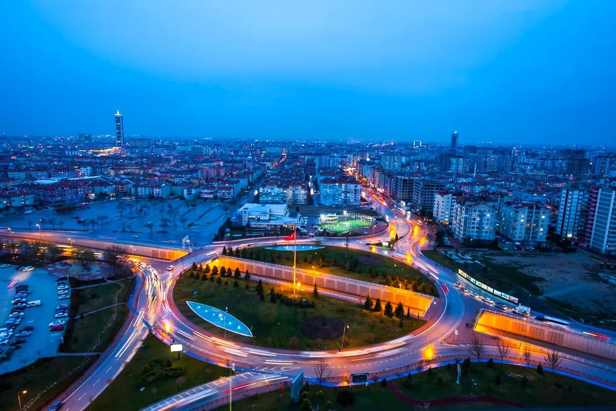 Konya Çatalhöyük Lale Bahçeleri YHT ile Gidiş-Dönüş / 1 Gece Otel Konaklamalı / İstanbul Çıkışlı