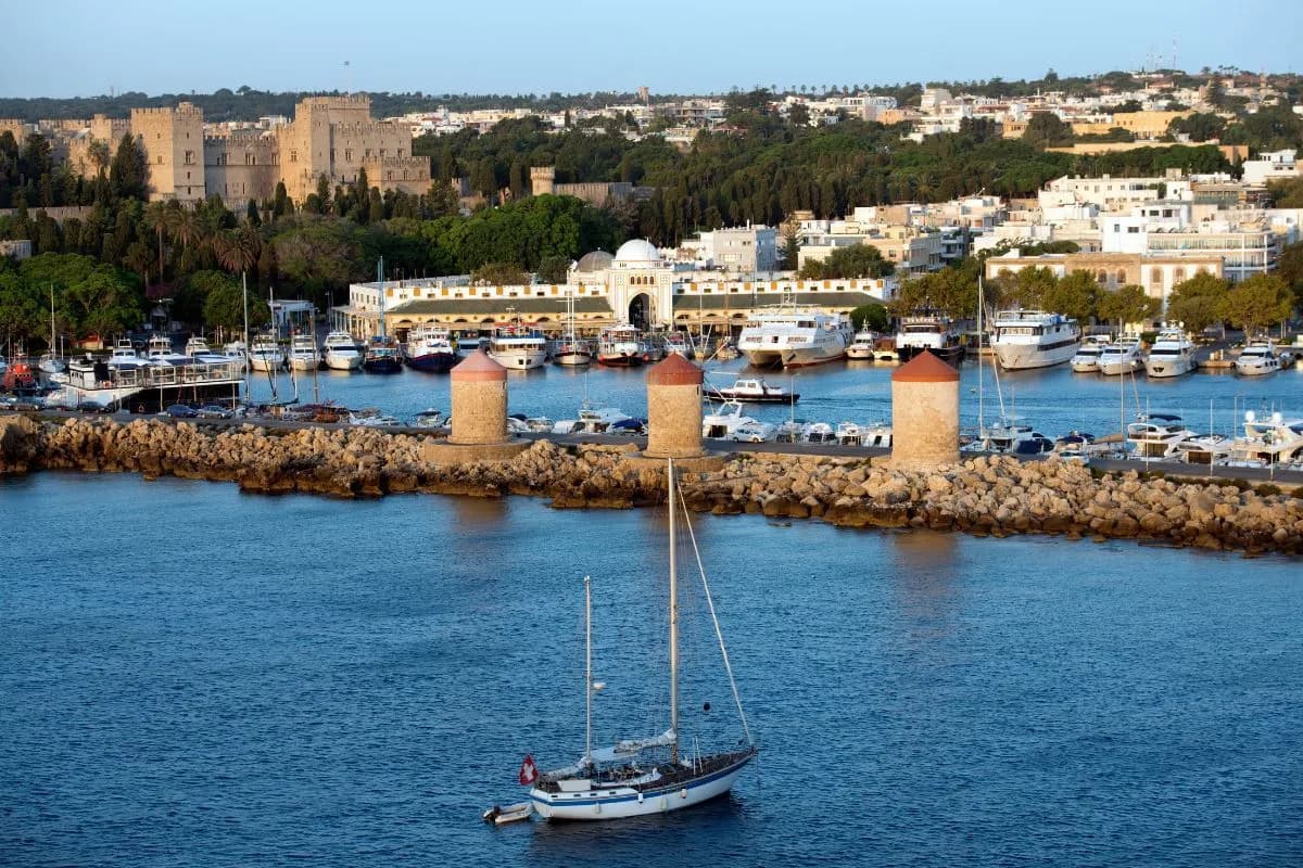 Rodos Adası Turu, Feribot ile 3 Gece Otel Konaklamalı