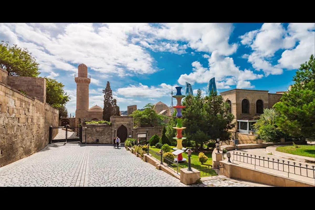 4 Günlük Bakü Turu, AJet ile Vizesiz