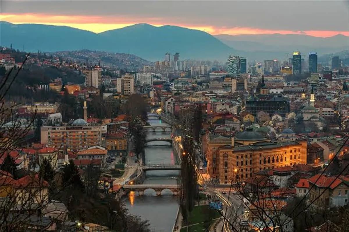 Bosna Belgrad Turu Türk Hava Yolları ile Vizesiz Yılbaşı Özel / 3 Gece Otel Konaklamalı / İstanbul Çıkışlı