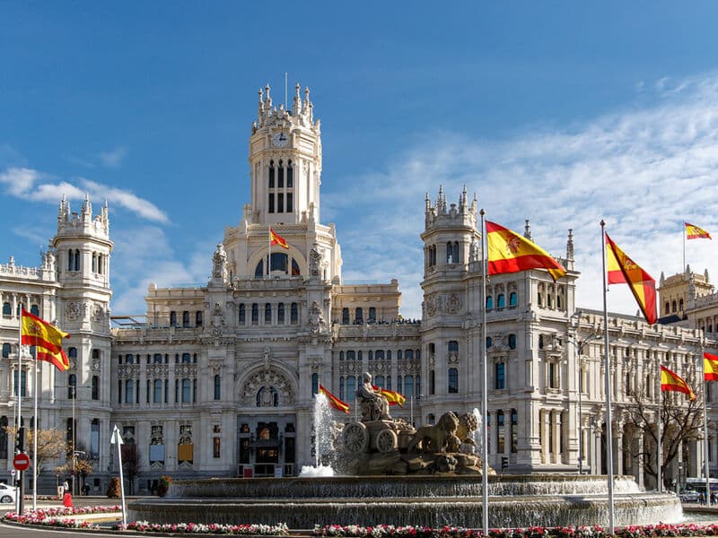 Comfort Spain & Andalusia Tour with PEGASUS Airlines 7 Nights Extra Tours Included BCN-MAD 2026 Season