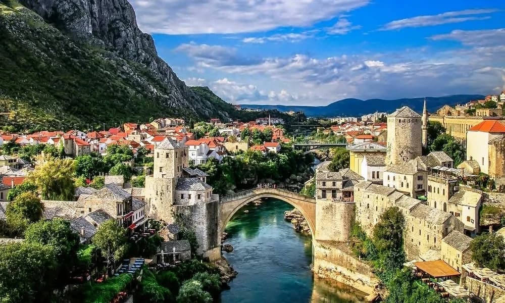 4 Ülke Panorama Balkan Turu Pegasus ile Vizesiz Ramazan Bayramı Özel / 5 Gece Otel Konaklamalı / İstanbul Çıkışlı