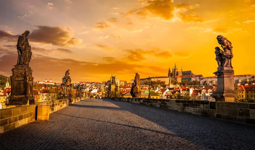 5 Günlük Prag Viyana Turu, Pegasus ile