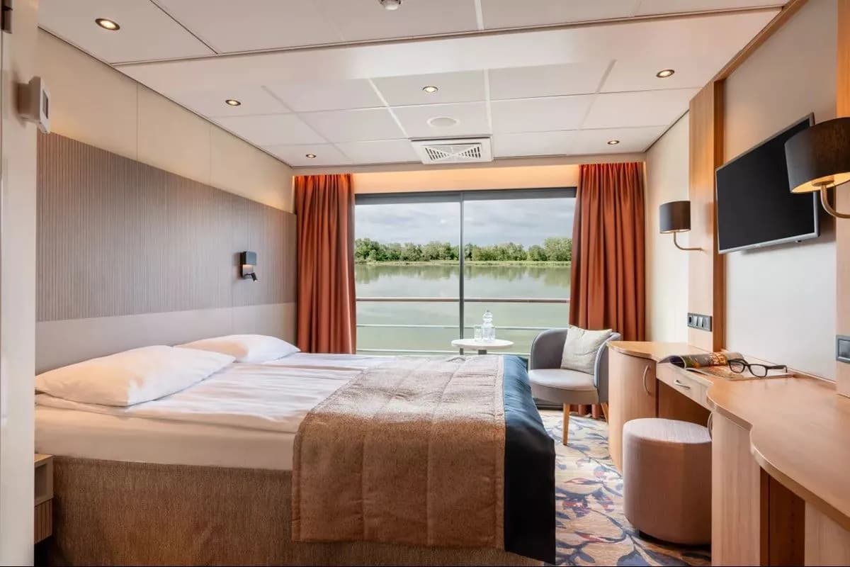 5*Dlx Nehir Gemisi Nicko Rhein Symphonie ile Ren Nehri Turu Pegasus ile / 8 Gece Konaklamalı / İstanbul Çıkışlı