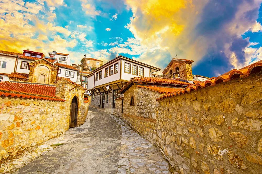 4 Günlük Balkan Turu, Otobüs ile