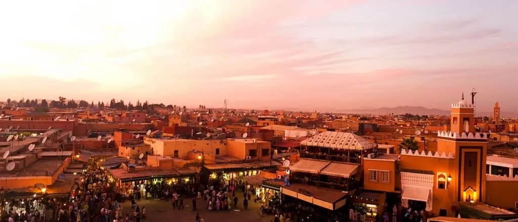 5 Günlük Fas Krallar Yolu Turu, Air Arabia ile