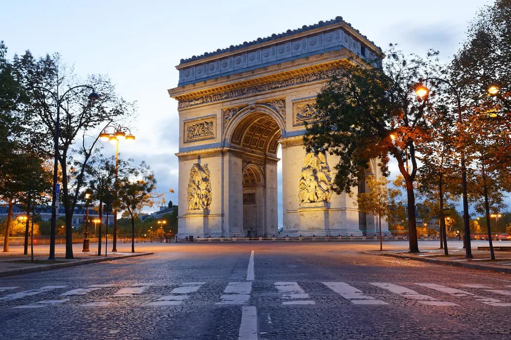 Benelüks Paris Alsace Turu Türk Hava Yolları ile Kasım Ara Tatil Özel / 7 Gece Otel Konaklamalı / İstanbul Çıkışlı