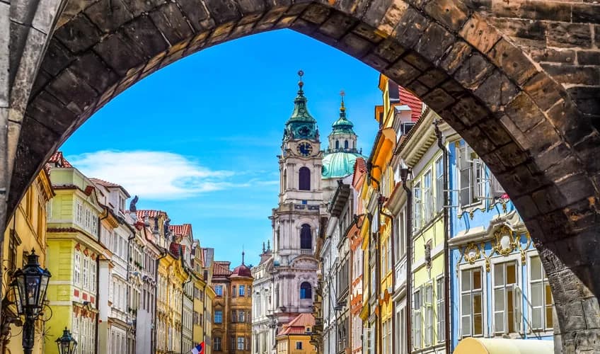 5 Günlük Prag Viyana Turu, Pegasus ile
