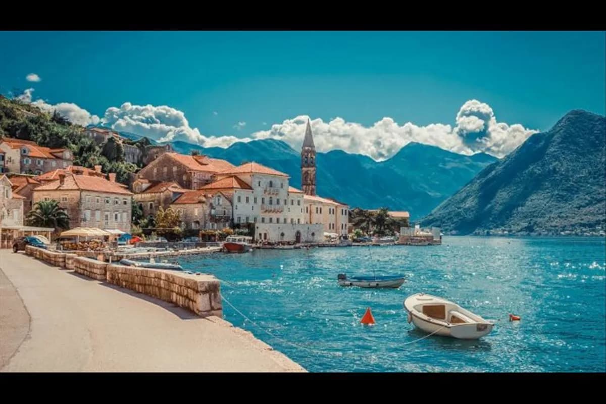 5 Günlük Bosna Karadağ Kosova Turu, Uçak ile