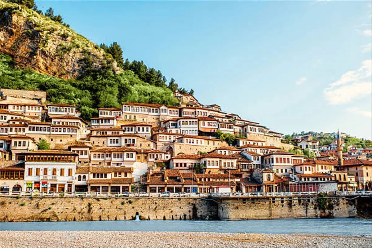 4 Günlük Karadağ Arnavutluk Turu, Pegasus ile Vizesiz